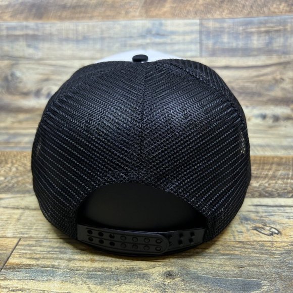 The Cure Mens Trucker Hat Black Snapback Alt Rock Punk 70s Bank Baseball Cap - Picture 5 of 8